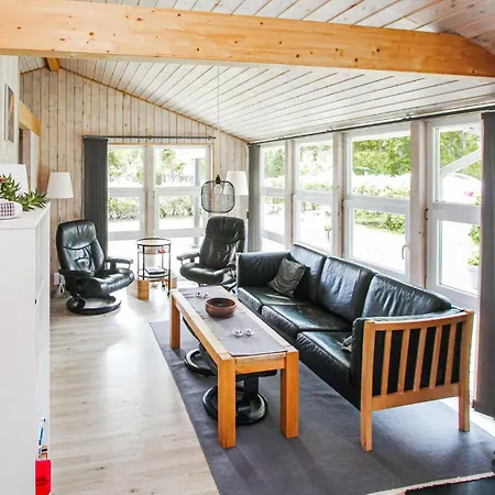 2 Bedroom Lovely In بيت للعطل *